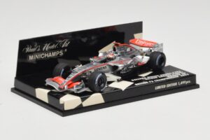 Dallara F303 N. Piquet British F3 Championship 2003 Minichamps 1:43 400030333 Metall – Bild 2 von 5
