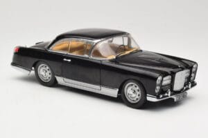 Facel Vega HK500 Schwarz Sun Star 1:18 3751 Metall – Bild 6 von 8