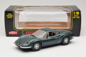 Ferrari 246 GT Dino Grün Anson 1:18 30359 Metall – Bild 8 von 8