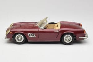 Ferrari 250 GT California Rot Hot Wheels 1:18 3401158 Metall – Bild 4 von 8