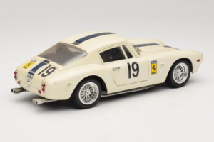 Ferrari 250 GT SWB Berlinette #19 Tour de France Automobile 1961 Eagles Race 1:18 6500 Metall – Bild 3 von 8