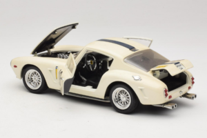 Ferrari 250 GT SWB Berlinette #19 Tour de France Automobile 1961 Eagles Race 1:18 6500 Metall – Bild 5 von 8