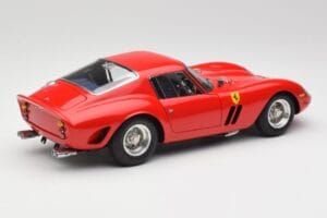 Ferrari 250 GTO London Show Rot CMC 1:18 M-256 Metall – Bild 2 von 6