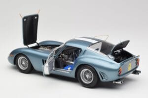 Ferrari 250 GTO #24 P. Rodriguez 12 Hours of Sebring GT3.0 Winner 1962 Kyosho 1:18 08438D Metall – Bild 5 von 8