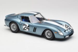 Ferrari 250 GTO #24 P. Rodriguez 12 Hours of Sebring GT3.0 Winner 1962 Kyosho 1:18 08438D Metall – Bild 6 von 8