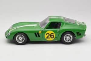 Ferrari 250 GTO #26 Grün Weisse Streifen 1962 Bburago 1:18 3011-G3 Metall – Bild 4 von 8