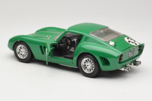 Ferrari 250 GTO #33 Grün Bburago 1:18 3011-G1 Metall – Bild 5 von 8
