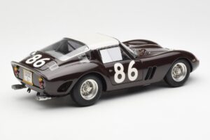 Ferrari 250 GTO #86 Targa Florio 1962 CMC 1:18 M-156 Metall – Bild 2 von 6