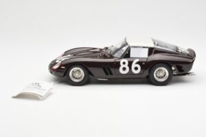 Ferrari 250 GTO #86 Targa Florio 1962 CMC 1:18 M-156 Metall – Bild 3 von 6