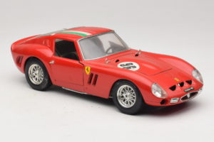 Ferrari 250 GTO #96 Rot Italienische Flagge 1962 Bburago 1:18 3011-P2 Metall – Bild 6 von 8