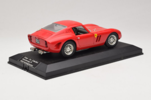 Ferrari 250 GTO Rot Replacement Stand Exclusive Cars 1:18 EC005 Metall – Bild 3 von 8