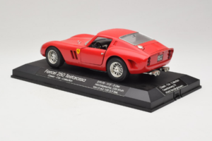 Ferrari 250 GTO Rot Replacement Stand Exclusive Cars 1:18 EC005 Metall – Bild 7 von 8
