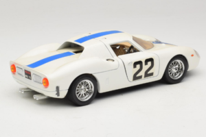 Ferrari 250 LM #22 Weiss 1965 Bburago 1:18 3333-W1 Metall – Bild 3 von 8