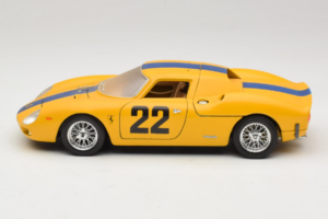 Ferrari 250 LM #22 Gelb 1965 Bburago 1:18 3333-Y1 Metall – Bild 4 von 8