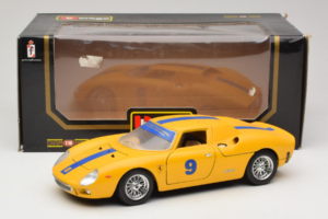 Ferrari 250 LM #9 Gelb 1965 Bburago 1:18 3033-Y1 Metall – Bild 8 von 8