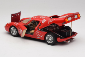 Ferrari 250 LM Rot Weiss Essen Autographs Limitierte Auflage Bburago 1:18 3033-P4 Metall – Bild 5 von 8
