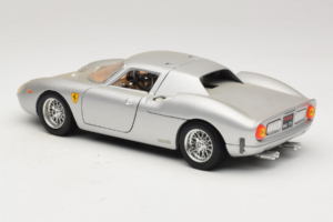 Ferrari 250 LM Silber Bburago 1:18 3033-S1 Metall – Bild 7 von 8