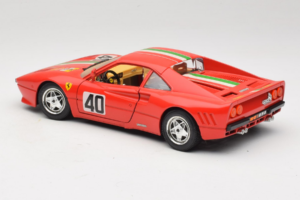 Ferrari 288 GTO #40 Rot Italienische Flagge 1984 Bburago 1:18 3027-P1 Metall – Bild 7 von 8
