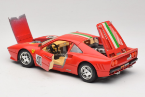 Ferrari 288 GTO #40 Rot Italienische Flagge 1984 Bburago 1:18 3027-P1 Metall – Bild 5 von 8