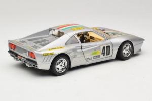 Ferrari 288 GTO #40 Silber 1984 Bburago 1:18 3027-S1 Metall – Bild 3 von 8
