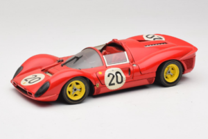 Ferrari 330 P4 #20 Rot 1967 Revell 1:18 48822-P1 Metall