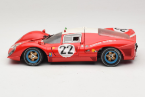 Ferrari 330 P4 #22 Scuderia Filipinetti Poor Condition 1967 Revell 1:18 48825-P1 Metall – Bild 4 von 8