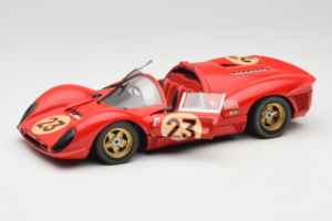 Ferrari 330 P4 #23 L. Bandini / C. Amon 24 Hours of Daytona Winner 1967 Revell 1:18 48833 Metall – Bild 2 von 8