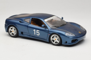 Ferrari 360 Modena #15 Limitierte Auflage Blau Metallic Bburago 1:18 3358-F1 Metall – Bild 6 von 8