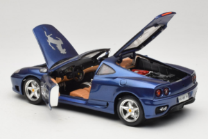 Ferrari 360 Modena Targa Limitierte Auflage 333 Stück Lila Metallic Bburago 1:18 3348-F1 Metall – Bild 5 von 8
