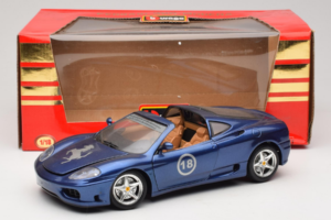 Ferrari 360 Modena Targa Limitierte Auflage 333 Stück Lila Metallic Bburago 1:18 3348-F1 Metall – Bild 8 von 8
