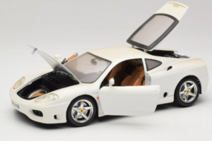 Ferrari 360 Modena Weiss Bburago 1:18 3368-W1 Metall – Bild 2 von 8
