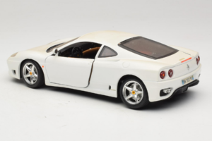 Ferrari 360 Modena Weiss Bburago 1:18 3368-W1 Metall – Bild 7 von 8