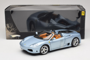 Ferrari 360 Spider Blau The Italian Job Hot Wheels 1:18 P9905 Metall – Bild 6 von 6