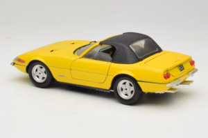Ferrari 365 GTS/4 Daytona Cabriolet Gelb Techno Giodi 1:18 740028 Metall – Bild 7 von 8
