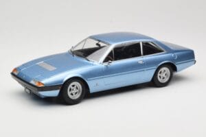 Ferrari 365 GT4 2+2 Blau KK-Scale 1:18 KKDC180162 Metall