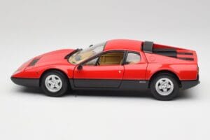 Ferrari 365 GT4/BB Rot Kyosho 1:18 08173R Metall – Bild 4 von 8