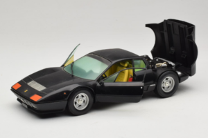 Ferrari 365 GT4 BB Schwarz Chrono 1:18 CH002 Metall – Bild 2 von 8