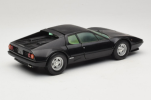Ferrari 365 GT4 BB Schwarz Chrono 1:18 CH002 Metall – Bild 3 von 8