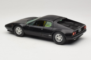 Ferrari 365 GT4 BB Schwarz Chrono 1:18 CH002 Metall – Bild 7 von 8