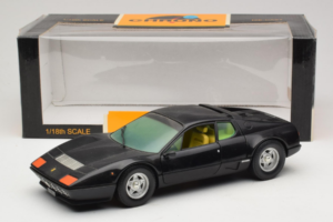 Ferrari 365 GT4 BB Schwarz Chrono 1:18 CH002 Metall – Bild 8 von 8