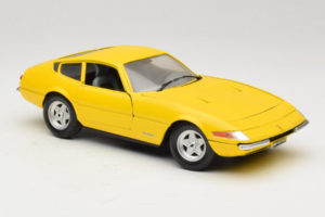 Ferrari 365 GTB/4 Daytona Gelb Techno Giodi 1:18 40011-Y1 Metall – Bild 5 von 7