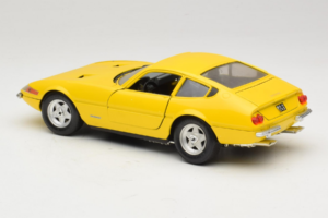 Ferrari 365 GTB/4 Daytona Gelb Techno Giodi 1:18 40011-Y1 Metall – Bild 6 von 7