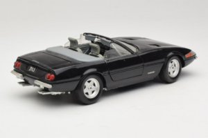 Ferrari 365 GTB/4 Daytona Cabriolet Schwarz Techno Giodi 1:18 40011-B1 Metall – Bild 3 von 8