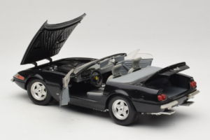 Ferrari 365 GTB/4 Daytona Cabriolet Schwarz Techno Giodi 1:18 40011-B1 Metall – Bild 5 von 8