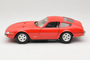 Ferrari 365 GTB/4 Daytona Rot Techno Giodi 1:18 40011-P2 Metall – Bild 4 von 8