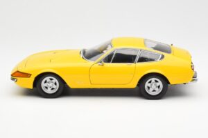 Ferrari 365 GTB/4 Daytona Gelb Kyosho 1:18 08162Y Metall – Bild 4 von 8