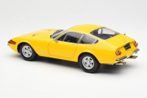 Ferrari 365 GTB/4 Daytona Gelb Kyosho 1:18 08162Y Metall – Bild 7 von 8