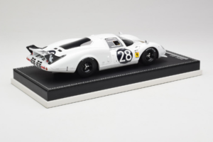 Ferrari 365 P2 #28 M. Gregory / J. Schlesser NART 24 Hours of Daytona 1967 Weiss AB Models 1:18 REMC019 Resin – Bild 3 von 6