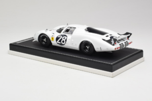 Ferrari 365 P2 #28 M. Gregory / J. Schlesser NART 24 Hours of Daytona 1967 Weiss AB Models 1:18 REMC019 Resin – Bild 5 von 6