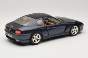 Ferrari 456 GT Blau Bburago 1:18 3036-B1 Metall – Bild 3 von 8